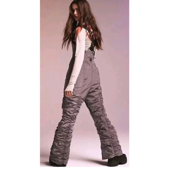 NWT FP Movement x Free People Lift Love Bibbs Timberwolf Gray Snow Large L - Picture 12 of 12